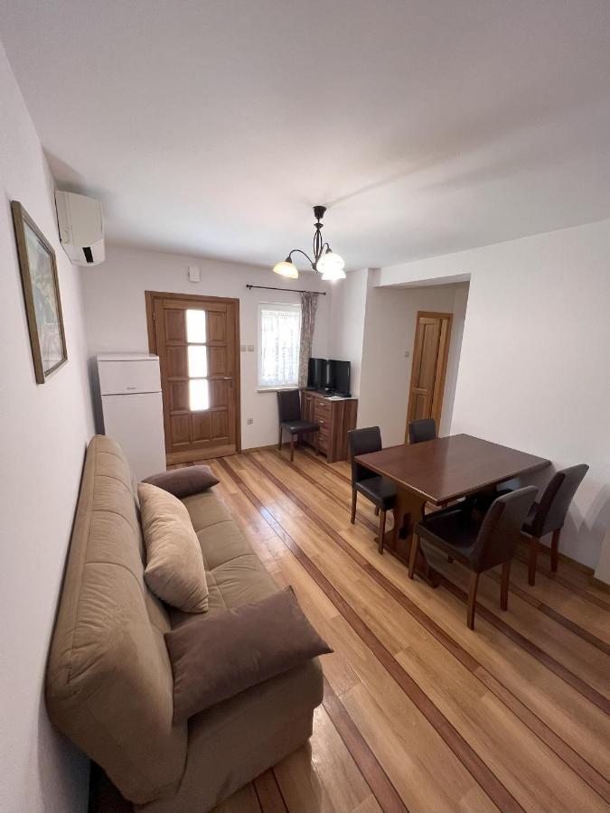 Apartmani Palme Funtana Dış mekan fotoğraf