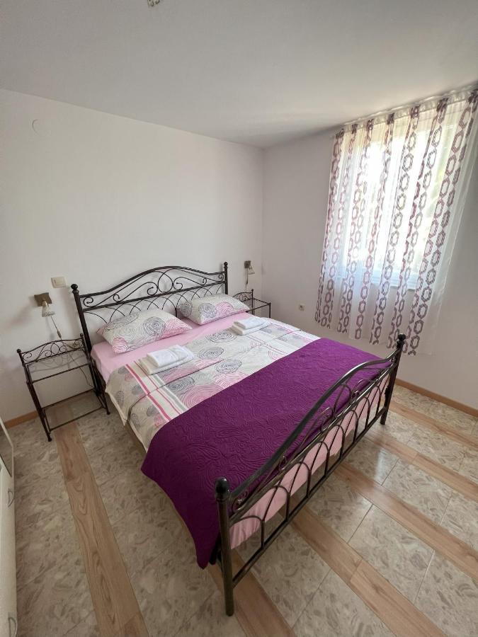 Apartmani Palme Funtana Dış mekan fotoğraf